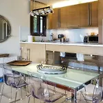 Вилла Dreamview Luxury 4br