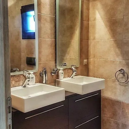 Dreamview Luxury 4br Villa *