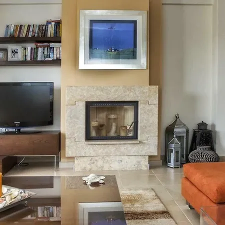 Dreamview Luxury 4br Siviri