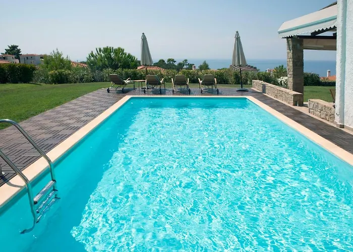 Dreamview Luxury 4br Siviri